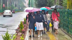 https://salarnews.in/public/uploads/images/newsimages/maannewsimage19072025_204002_rain bengaluru.jpg